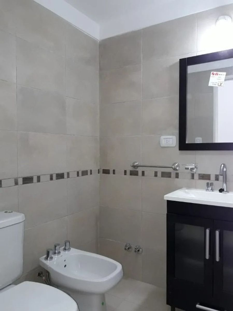 DEPARTAMENTO EN VENTA MORON CENTRO — foto 3