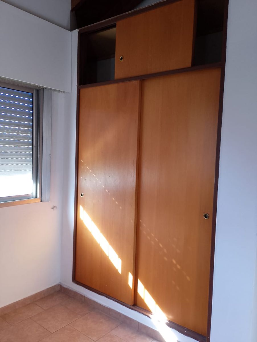 CASA PH 5 AMBIENTES EN CASTELAR NORTE — foto 8