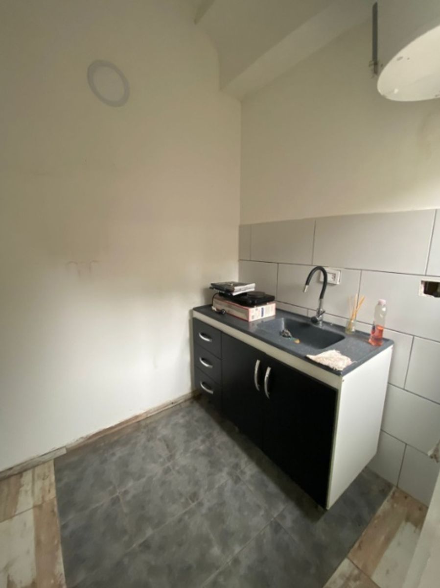 DEPARTAMENTO DE 2 AMBIENTES EN ALQUILER - 3