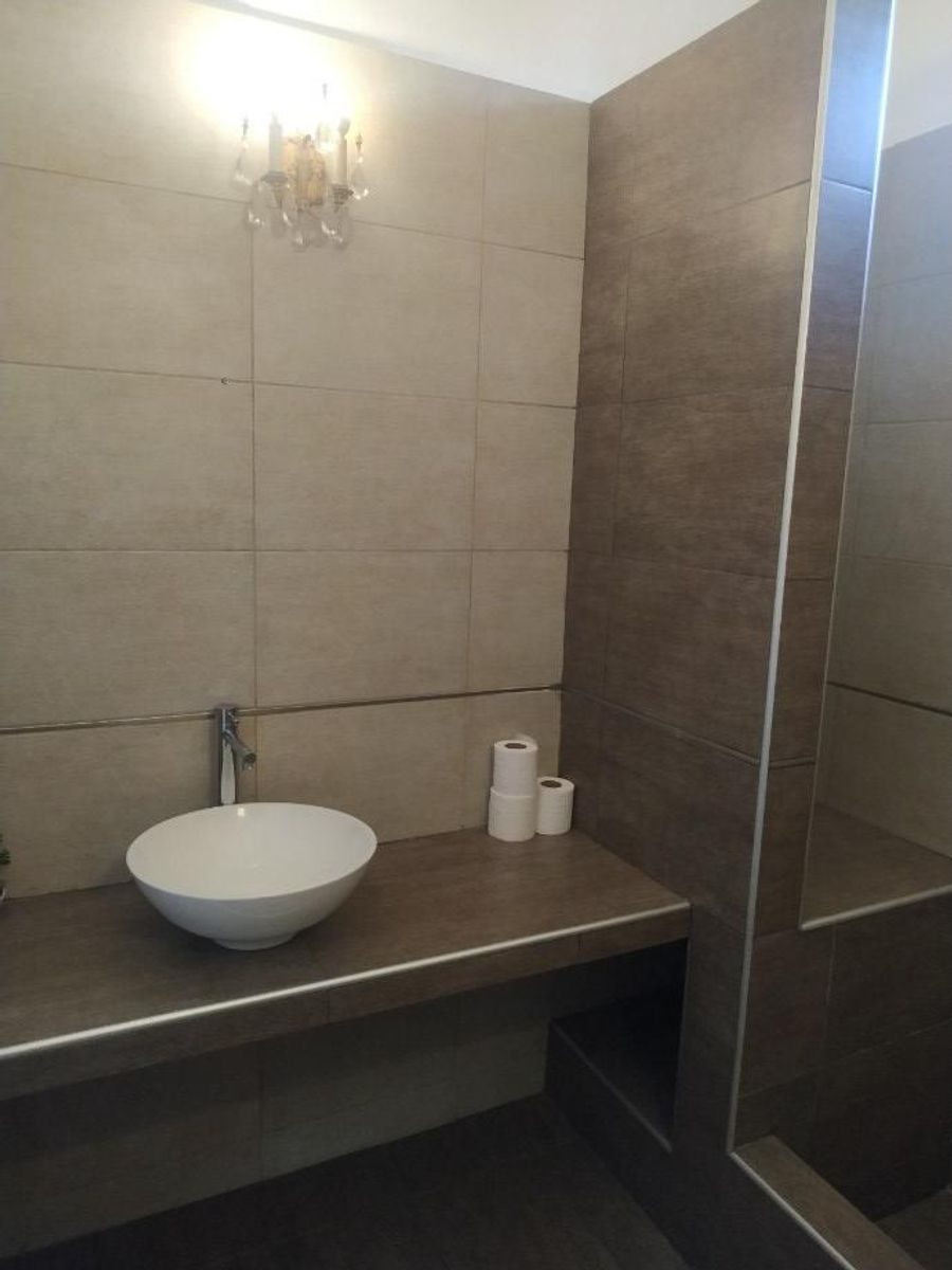 CASA DE 4 AMBIENTES EN VENTA — foto 9