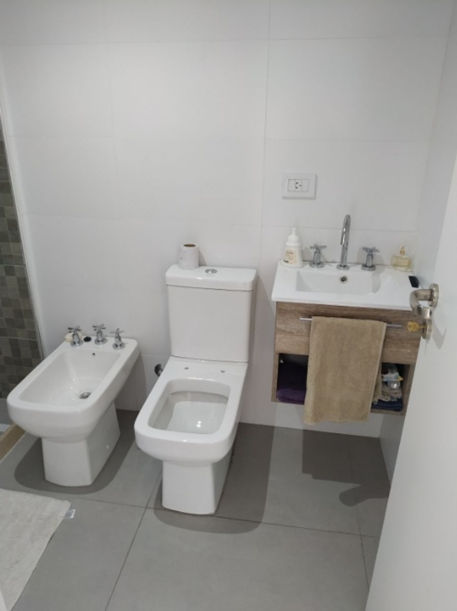 DEPARTAMENTO DE 2 AMBIENTES CON BALCON — foto 8