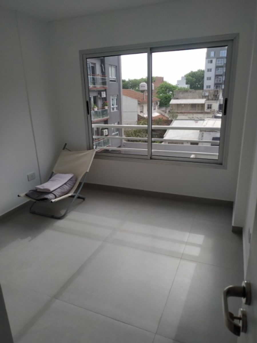 DEPARTAMENTO DE 2 AMBIENTES CON BALCON — foto 11