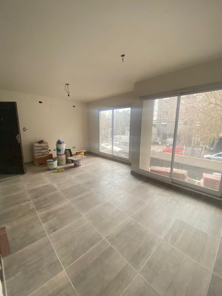 DEPARTAMENTO DE 2 AMBIENTES A ESTRENAR AL FRENTE — foto 5