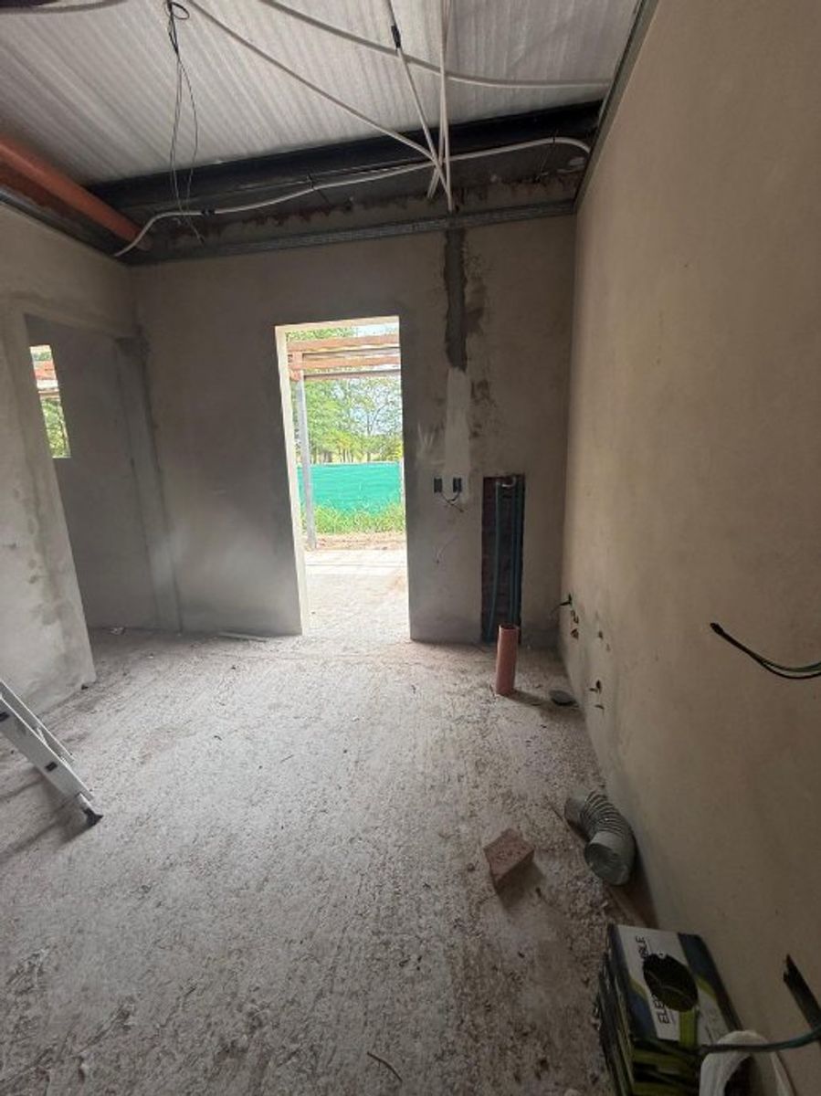 CASA DE CATEGORIA DE 5 AMBIENTES A ESTRENAR — foto 5