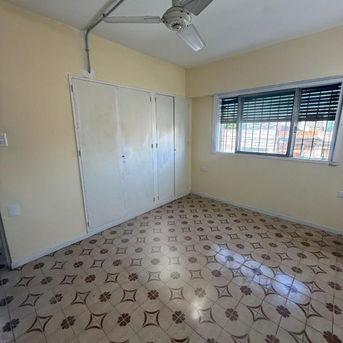 DEPARTAMENTO DE 2 AMBIENTES EN ALQUILER EN PRIMER PISO - 6