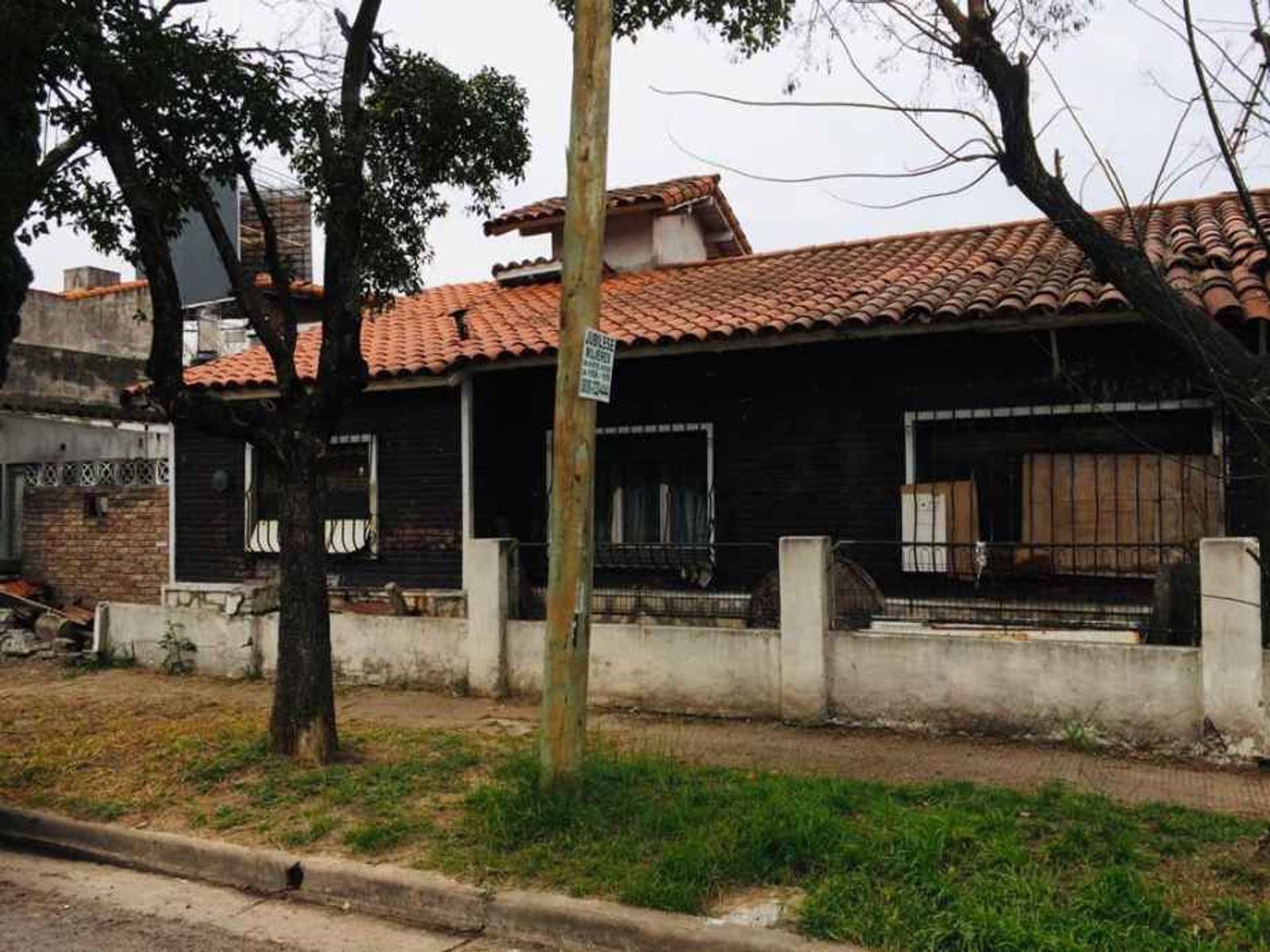 SE VENDE CHALET DE TRES AMBIENTES — foto 2