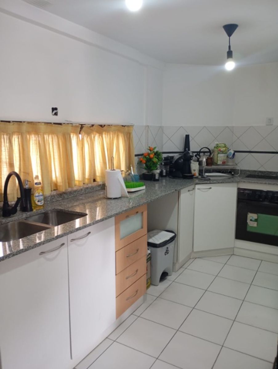 DEPARTAMENTO DE 2 AMBIENTES CON BALCON EN VENTA — foto 6
