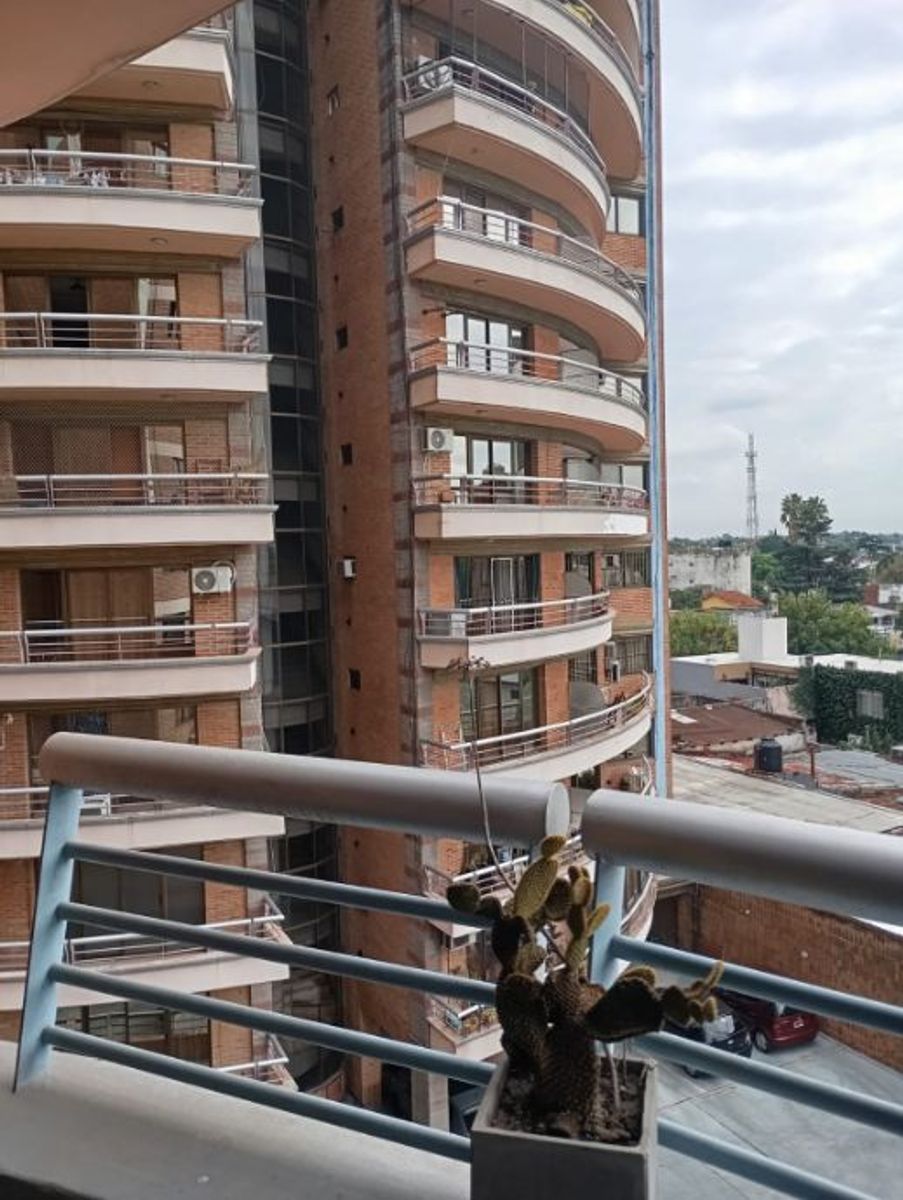 DEPARTAMENTO DE 2 AMBIENTES CON BALCON EN VENTA — foto 14