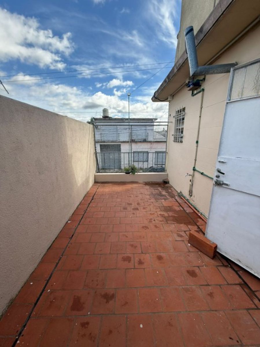 DEPARTAMENTO MONOAMBIENTE EN ALQUILER - 1