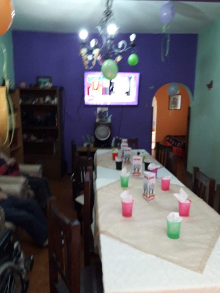 EXCELENTE INMUEBLE COMERCIAL, ACTUALMENTE HABILITADO COMO GERIATRICO - 6