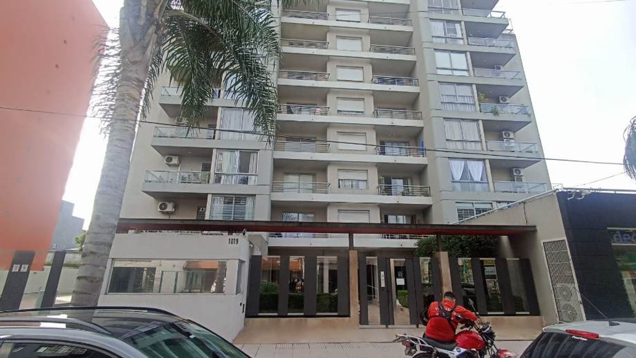 EXCELENTE DEPARTAMENTO MONOAMBIENTE FRENTE - 1