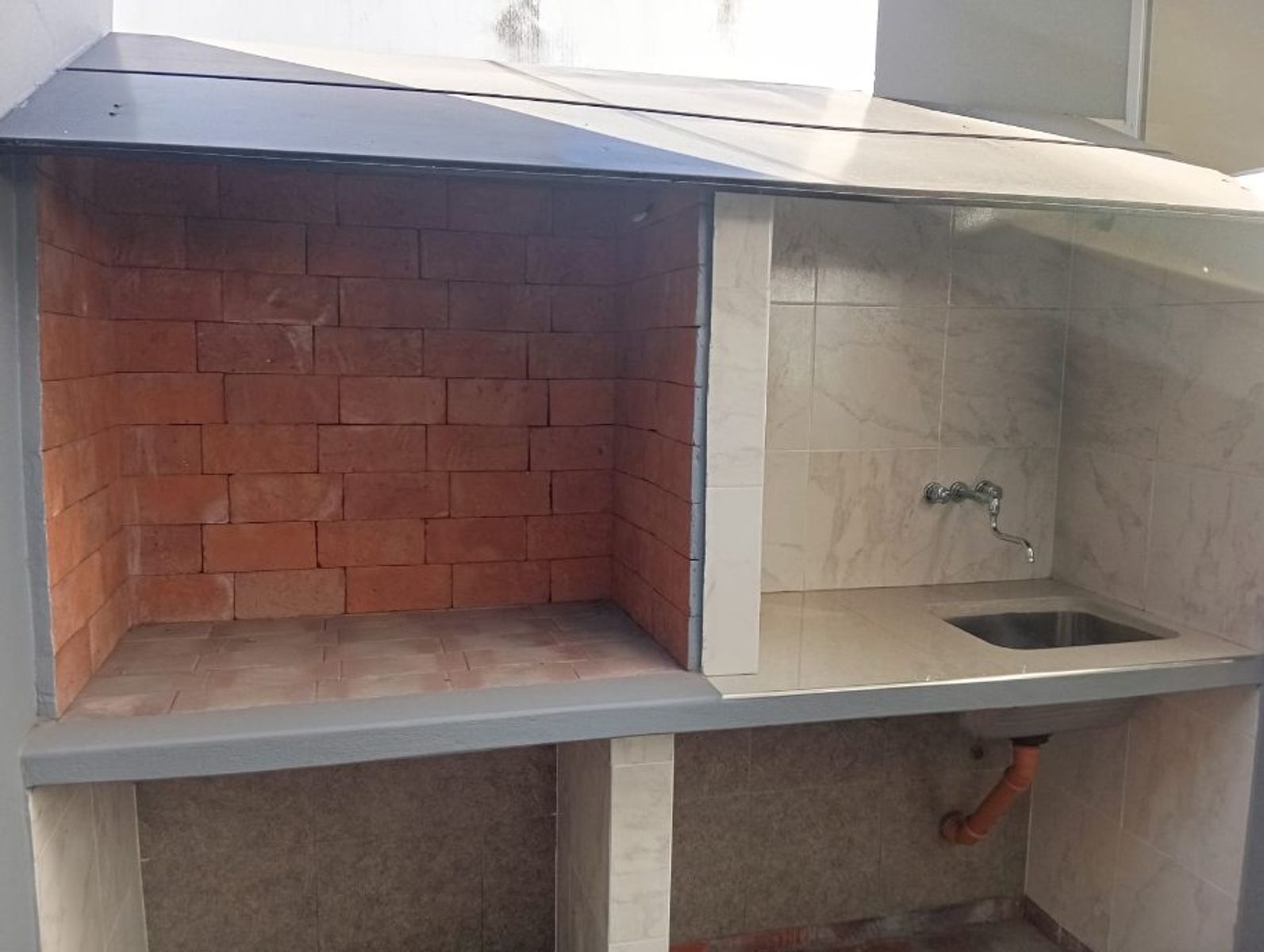HERMOSO PH DE 4 AMBIENTES A ESTRENAR EN MORON NORTE - 7