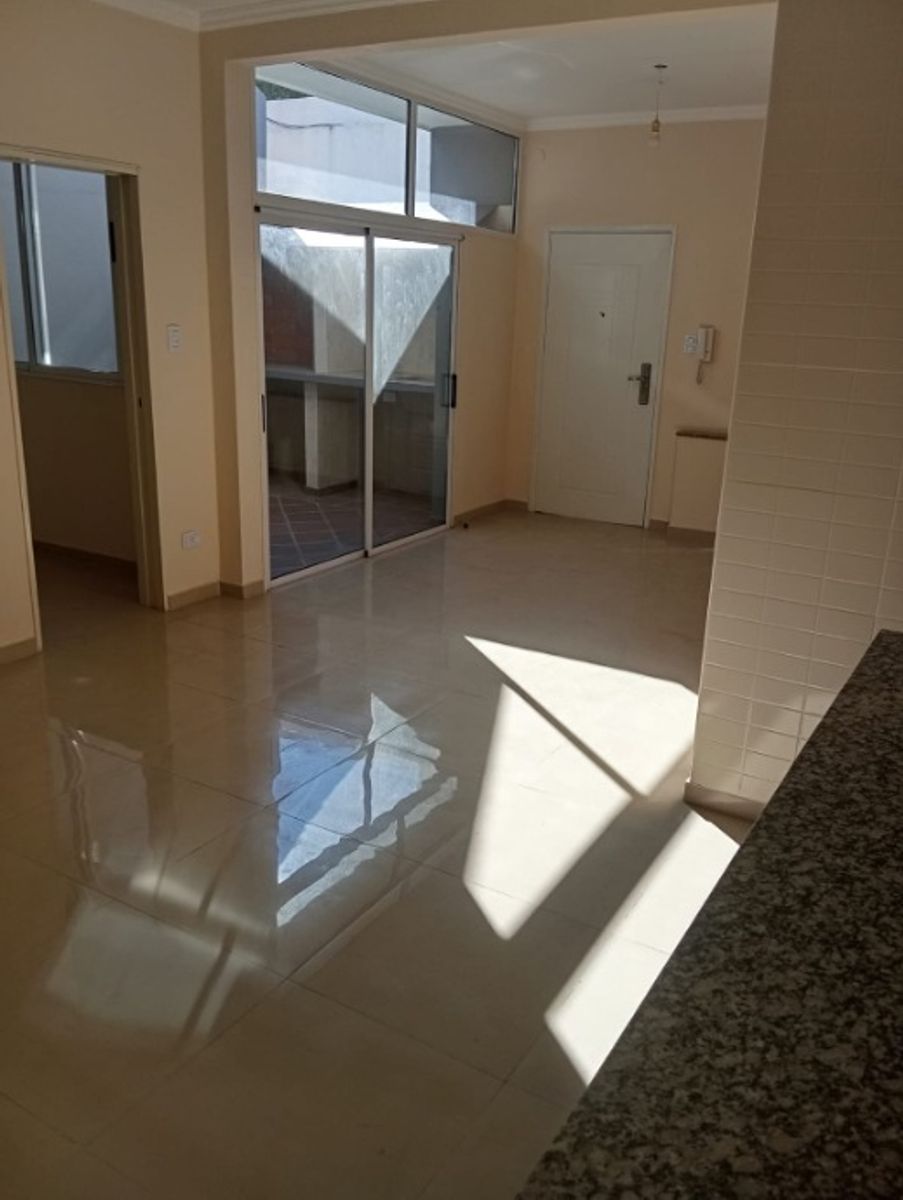 HERMOSO PH DE 4 AMBIENTES A ESTRENAR EN MORON NORTE - 11