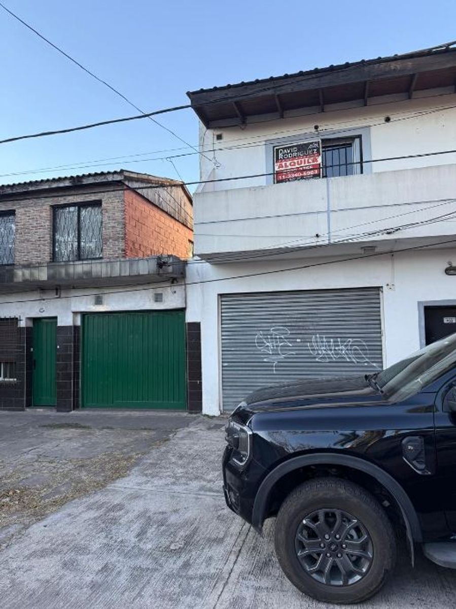 L. M. Campos 932 1° FTE - 6