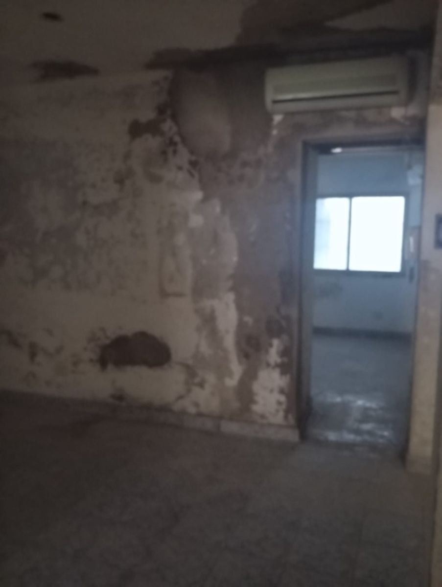 DEPARTAMENTO PLANTA BAJA PARA USO COMERCIAL A REFFACIONAR - APTO PROFESIONAL - 6