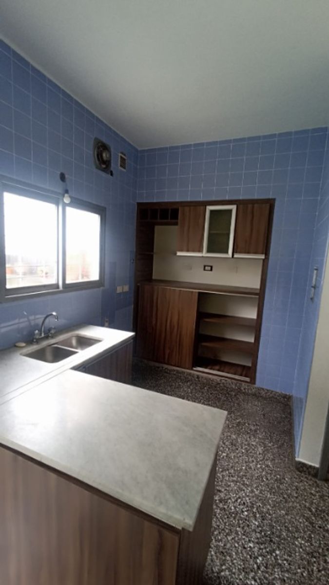 PH DE 4 AMBIENTES EN VENTA EN MORON NORTE - 8