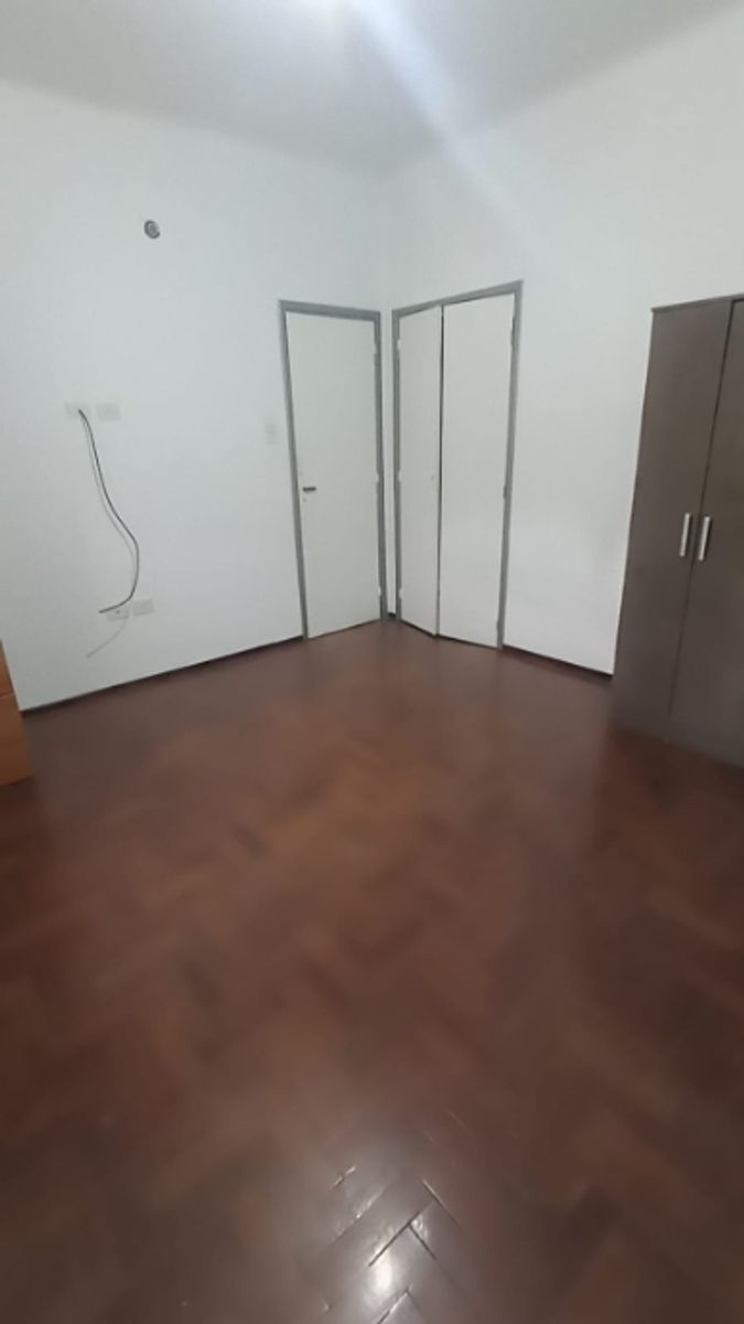 PH DE 4 AMBIENTES EN VENTA EN MORON NORTE - 25