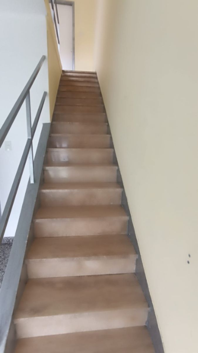 PH DE 4 AMBIENTES EN VENTA EN MORON NORTE - 32