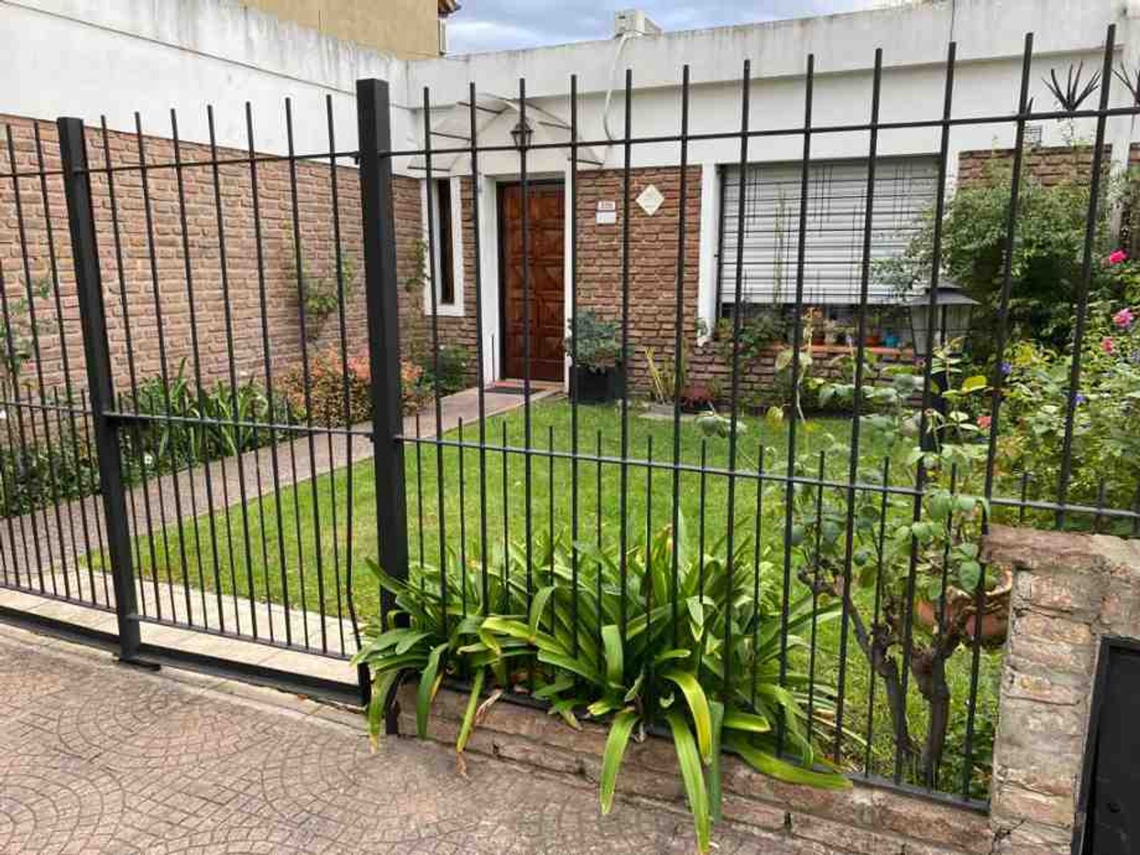 CASA DE 3 AMBIENTES EN VENTA - 6