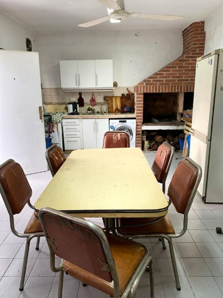 CASA DE 3 AMBIENTES EN VENTA - 11