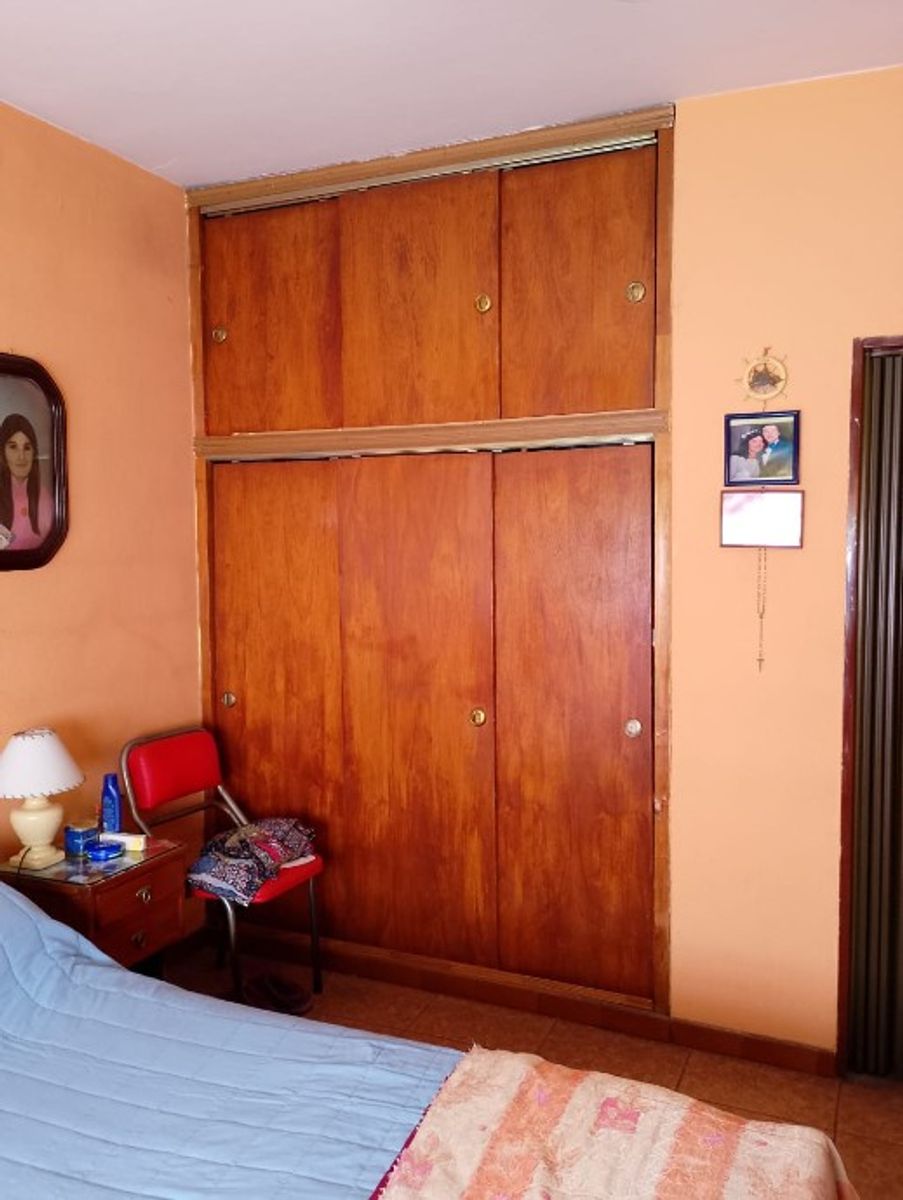 CASA DE 3 AMBIENTES EN VENTA - MORON SUR - 18