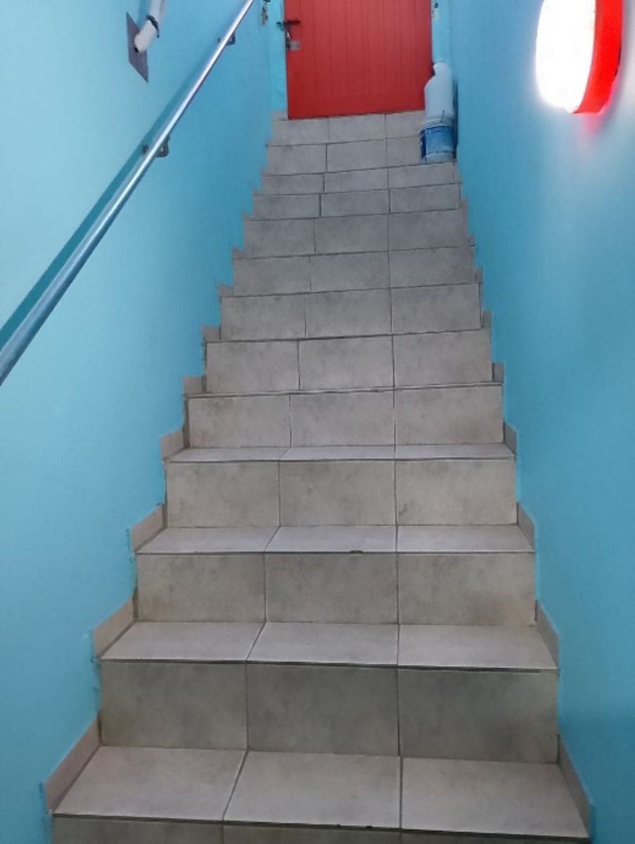 CASA DE 3 AMBIENTES EN VENTA - MORON SUR - 19