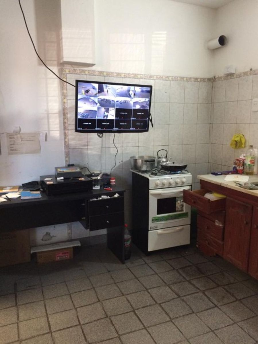 GALPON EN VENTA EN MORON - 5