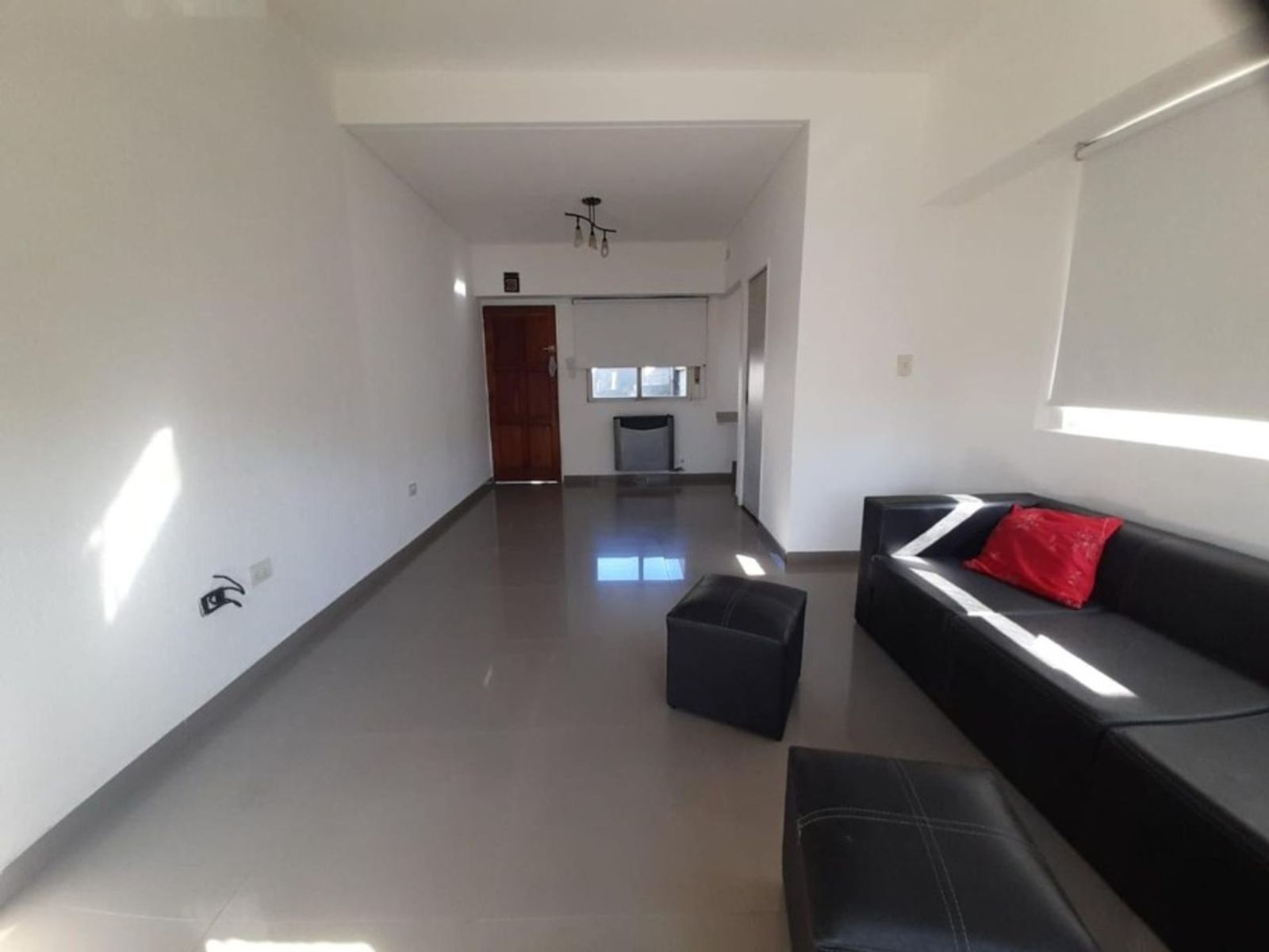 CASA IDEAL 2 FAMILIAS EN VENTA - LOMAS DEL MIRADOR - 2