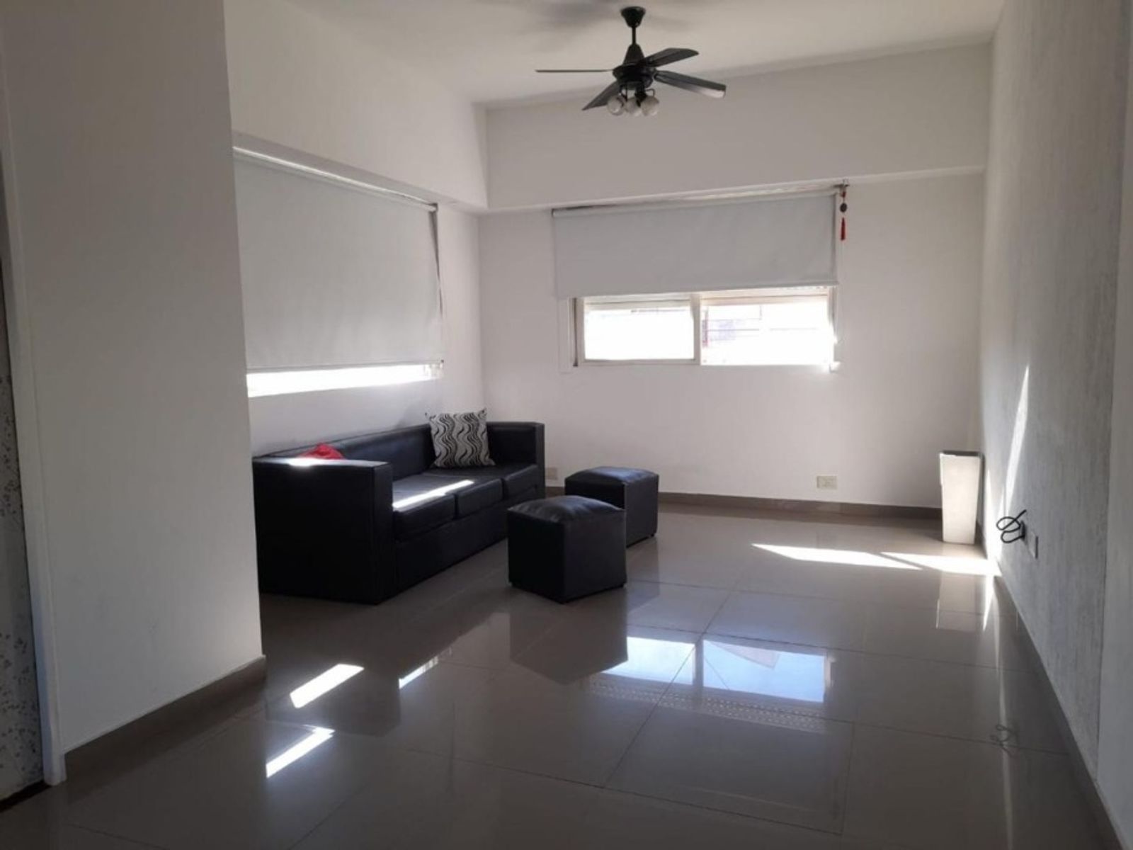 CASA IDEAL 2 FAMILIAS EN VENTA - LOMAS DEL MIRADOR - 4