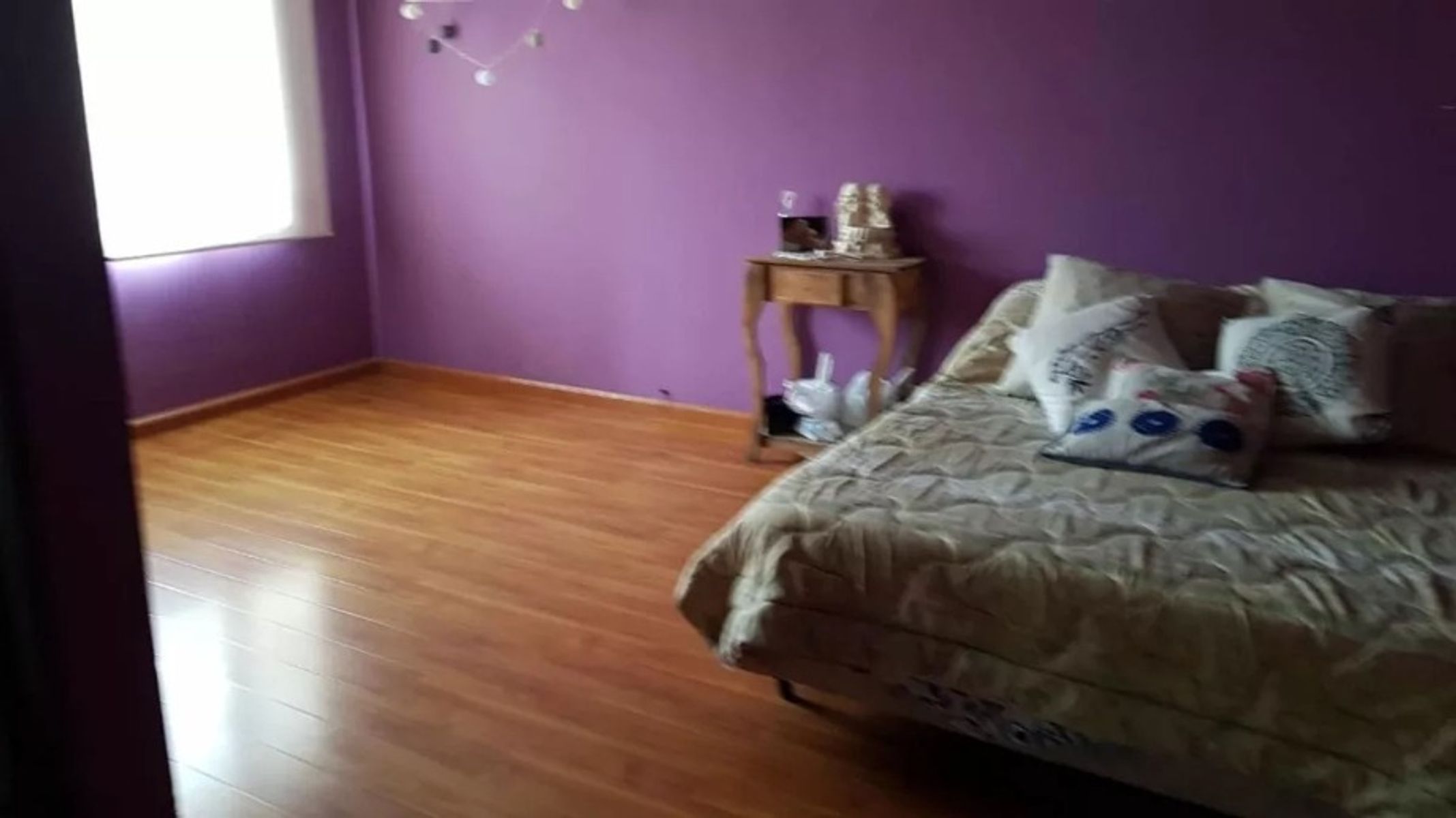 CASA DE 5 AMBIENTES EN VENTA - VILLA UDAONDO - 6