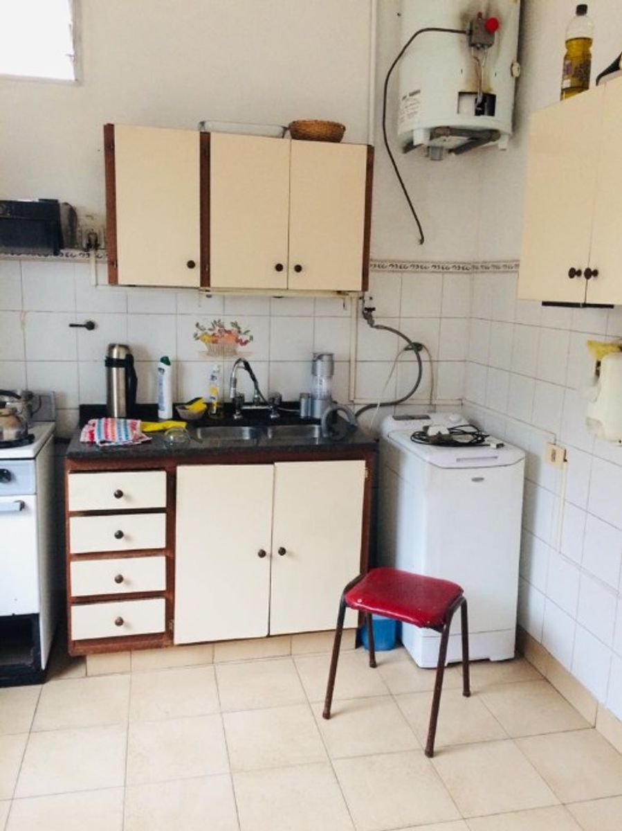 CASA DE 3 AMBIENTES EN VENTA - MORON - 10