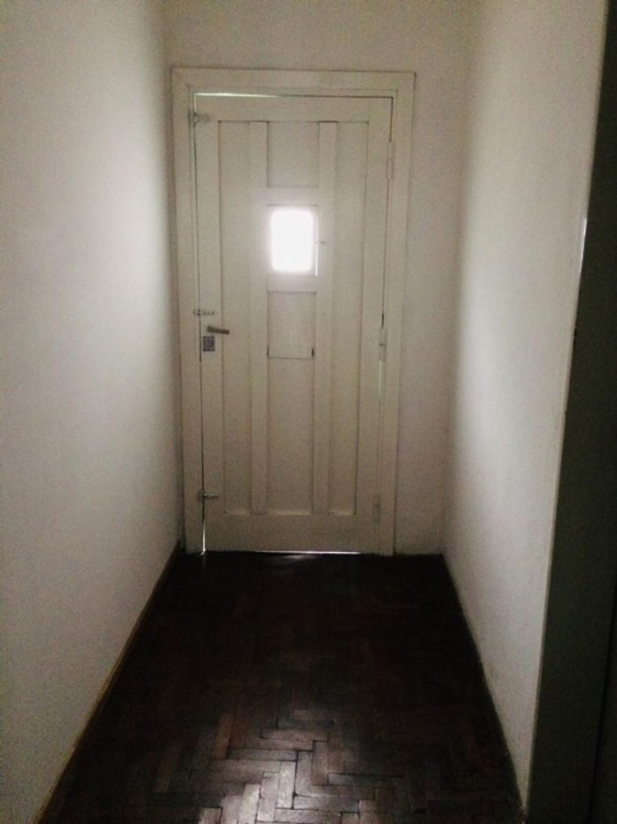 CASA DE 3 AMBIENTES EN VENTA - MORON - 11