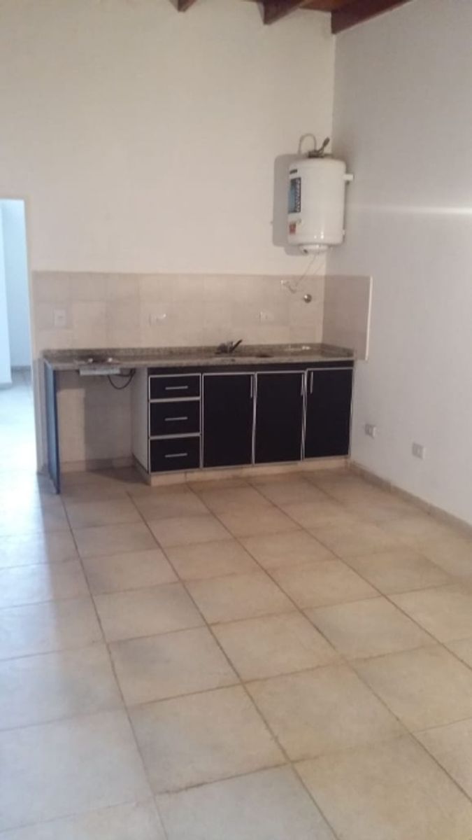 VENTA EN BLOCK 7 DEPARTAMENTOS + 2 LOCALES - MORON SUR — foto 7