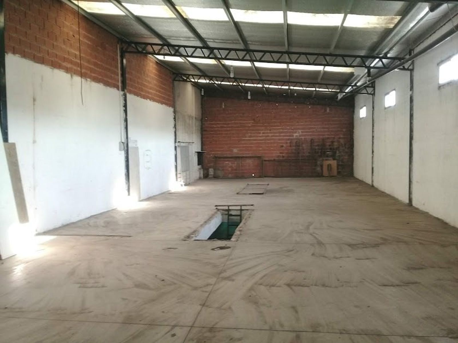 GALPON INDUSTRIAL EN VENTA - SAN JUSTO - 7