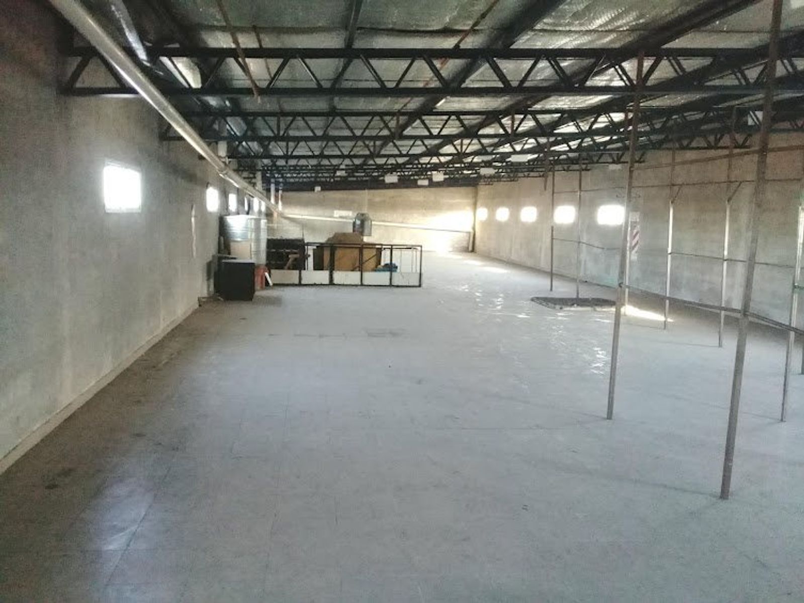 GALPON INDUSTRIAL EN VENTA - SAN JUSTO - 25