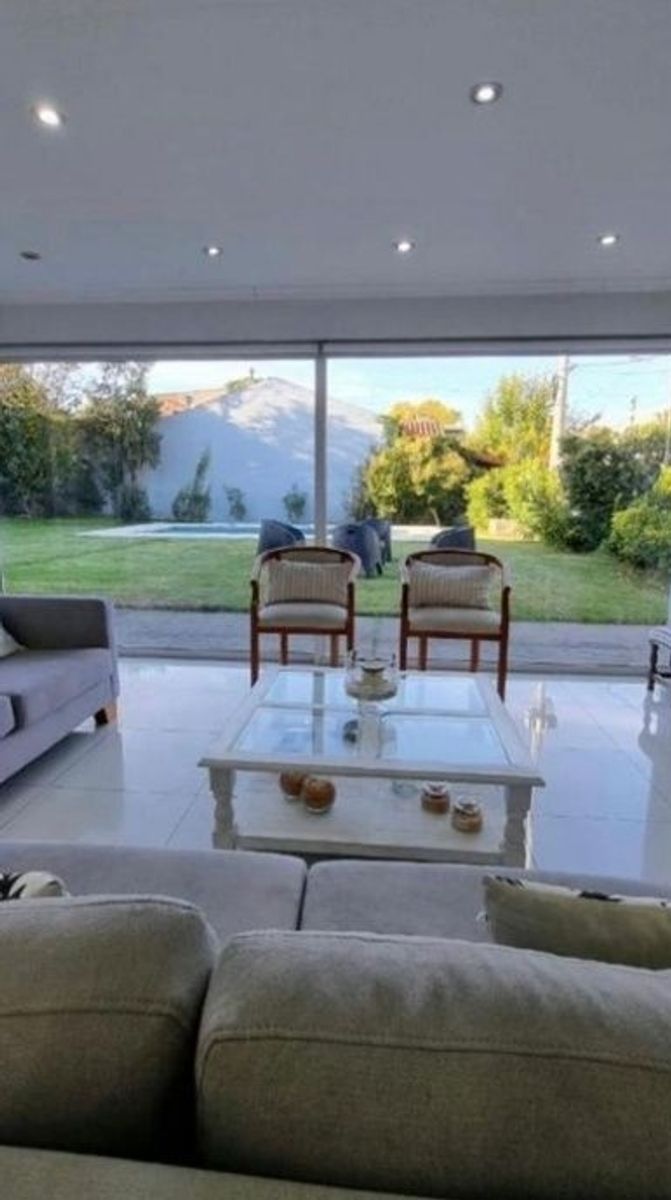 TERRENO EN VENTA CON CASA - HAEDO SUR - 3