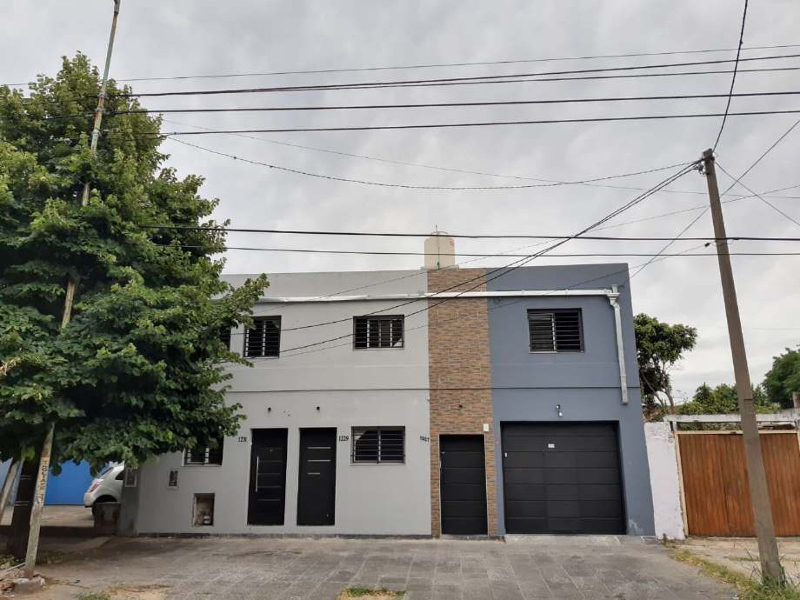 VENTA EN BLOCK DEPARTAMENTOS MAS GALPON - MORON NORTE