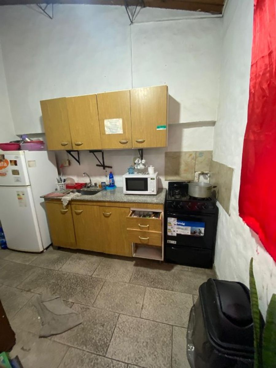 INMUEBLE COMERCIAL EN VENTA - MORON CENTRO - 8