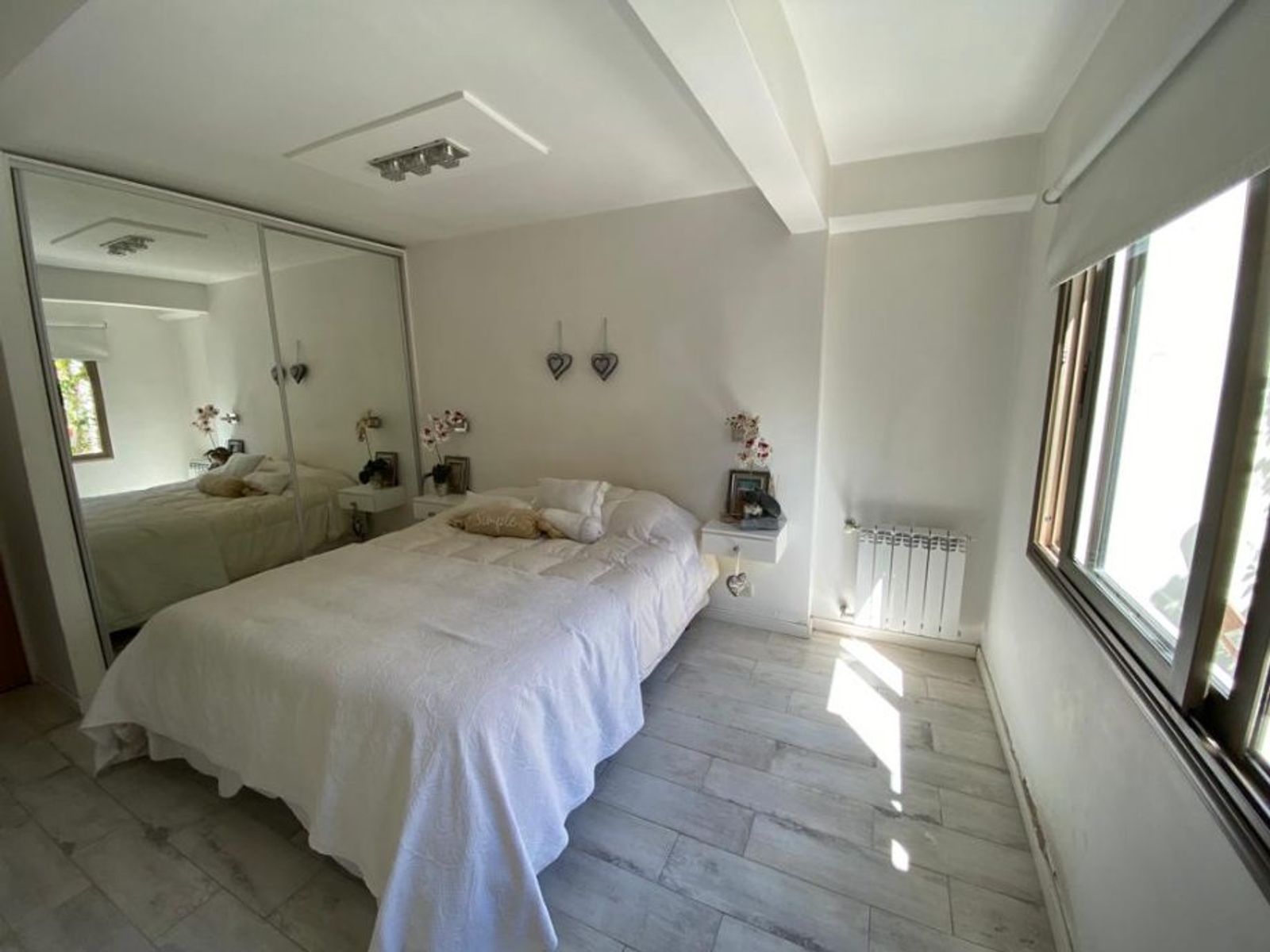 CASA DE 4 AMBIENTES EN VENTA - CASTELAR NORTE - 10