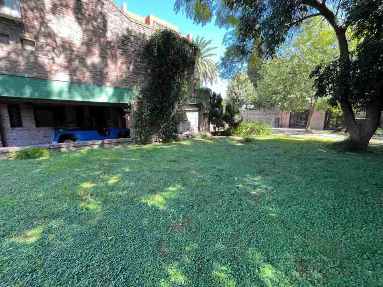 EXCELETE LOTE EN VENTA - MORON CENTRO - 3