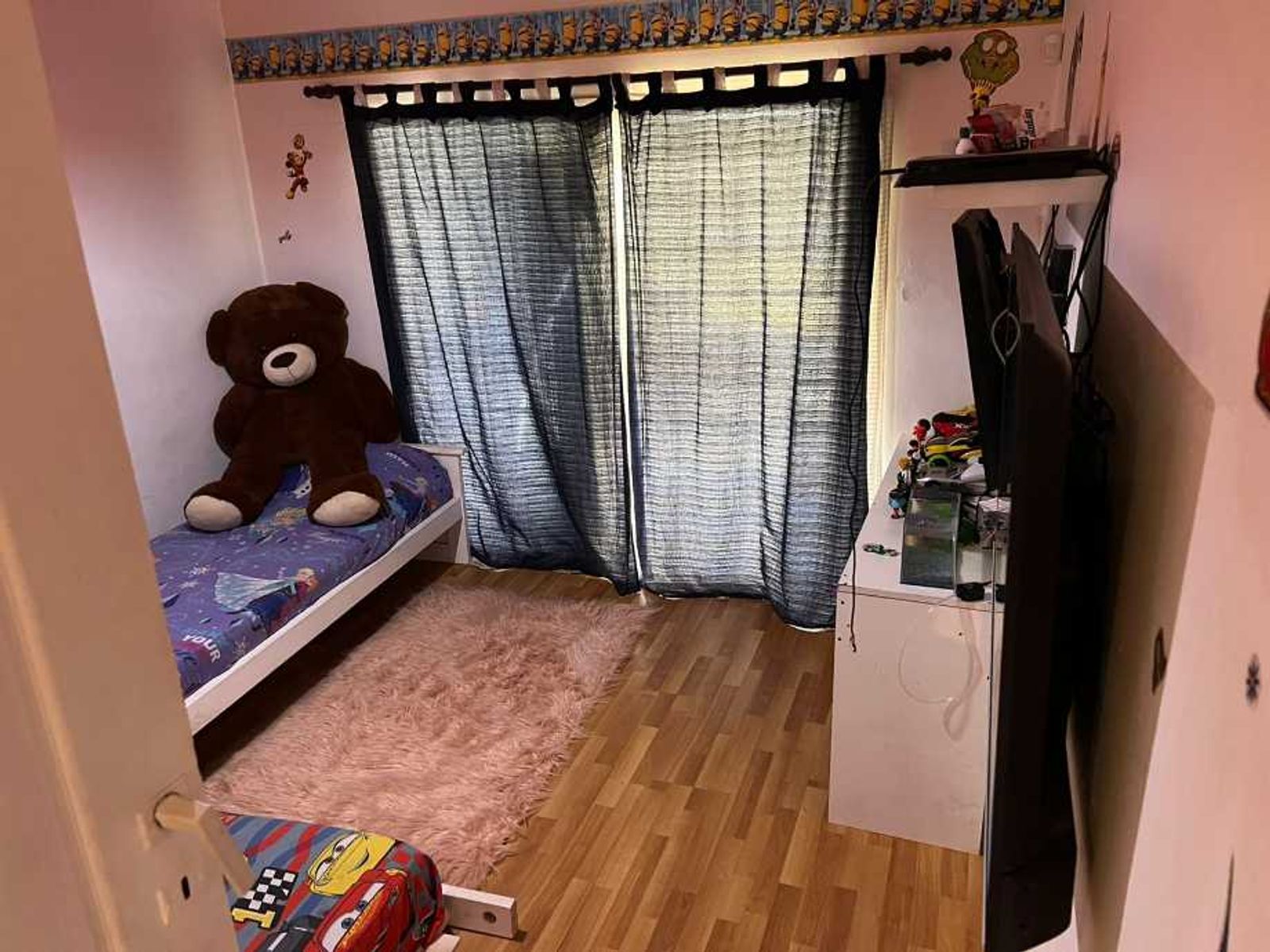 CASA DE 6 AMBIENTES EN EXCELENTES CONDICIONES - VILLA UDAONDO - 11