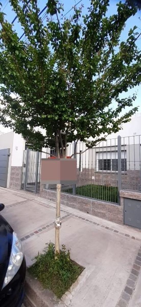 CASA AMERICANA DE 3 AMBIENTES EN VENTA - MORON CENTRO - 1