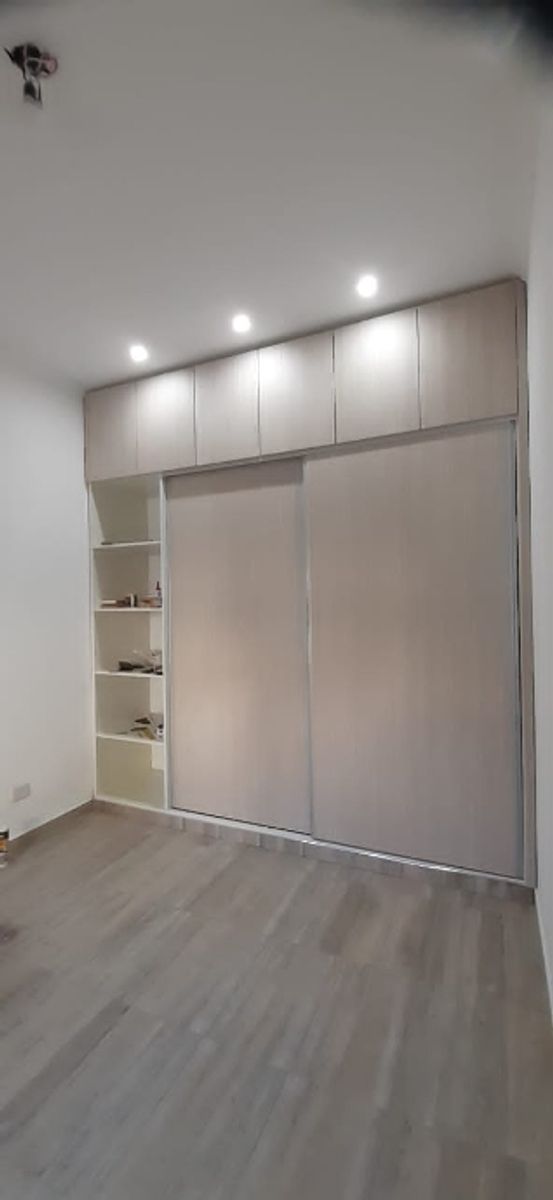 CASA AMERICANA DE 3 AMBIENTES EN VENTA - MORON CENTRO - 10