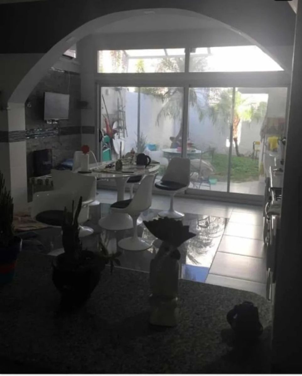TRIPLEX DE 3 AMBIENTES EN VENTA - VILLA SARMIENTO - 6