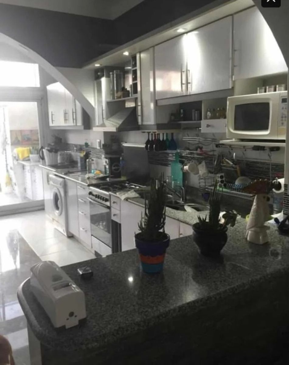 TRIPLEX DE 3 AMBIENTES EN VENTA - VILLA SARMIENTO - 7