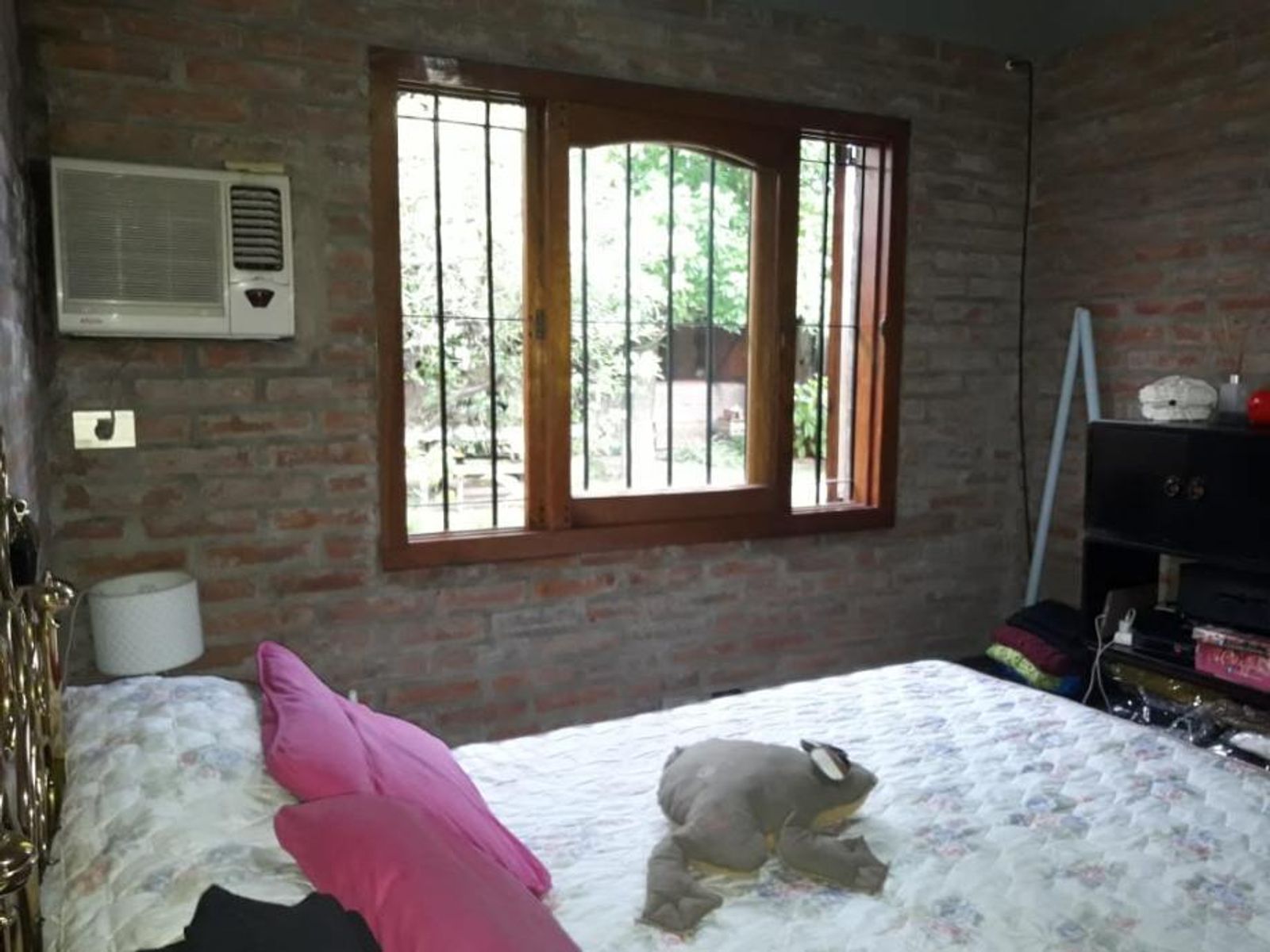CHALET PARA DOS FAMILIAS EN VENTA - HAEDO NORTE - 14