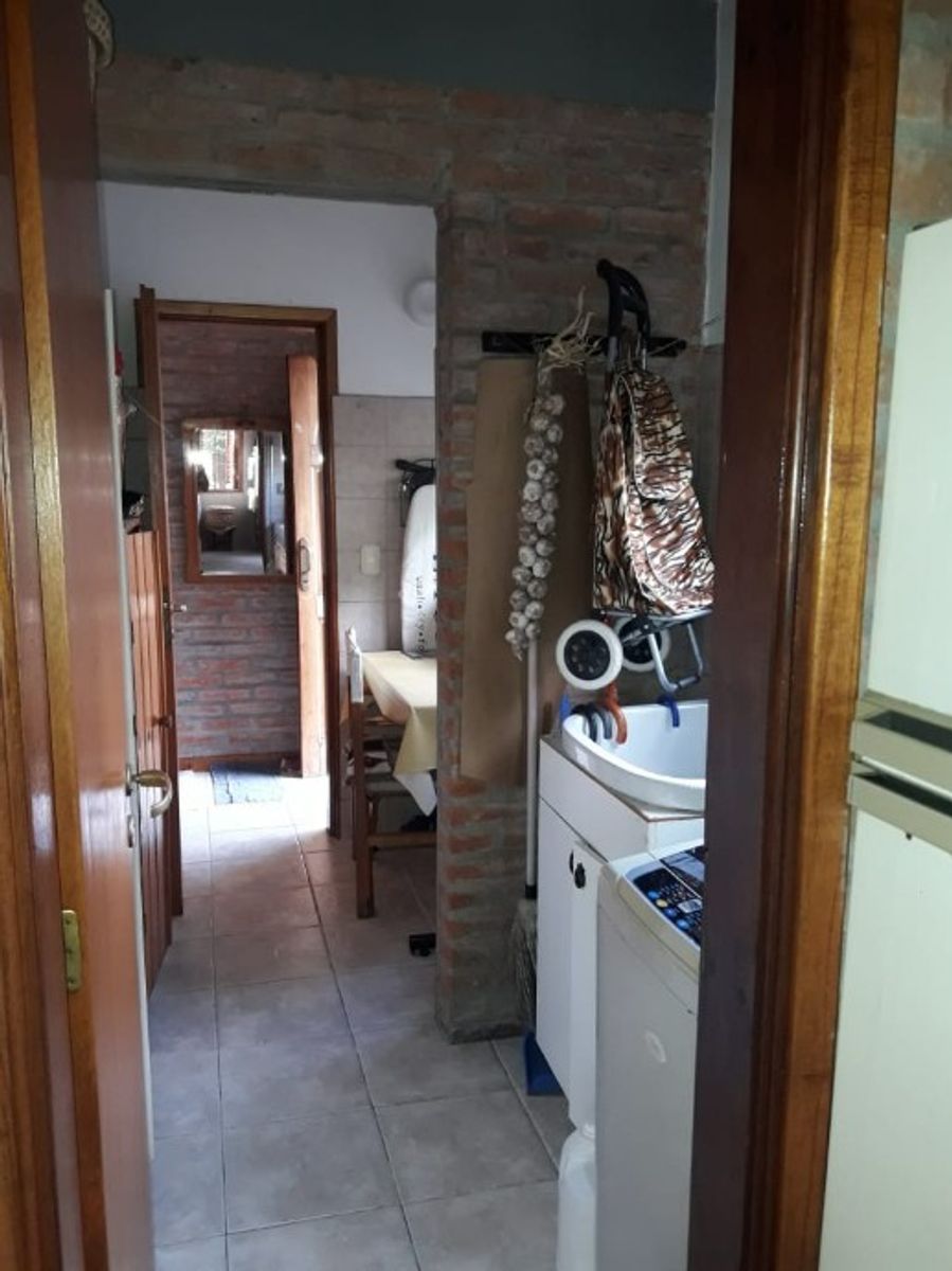 CHALET PARA DOS FAMILIAS EN VENTA - HAEDO NORTE - 16