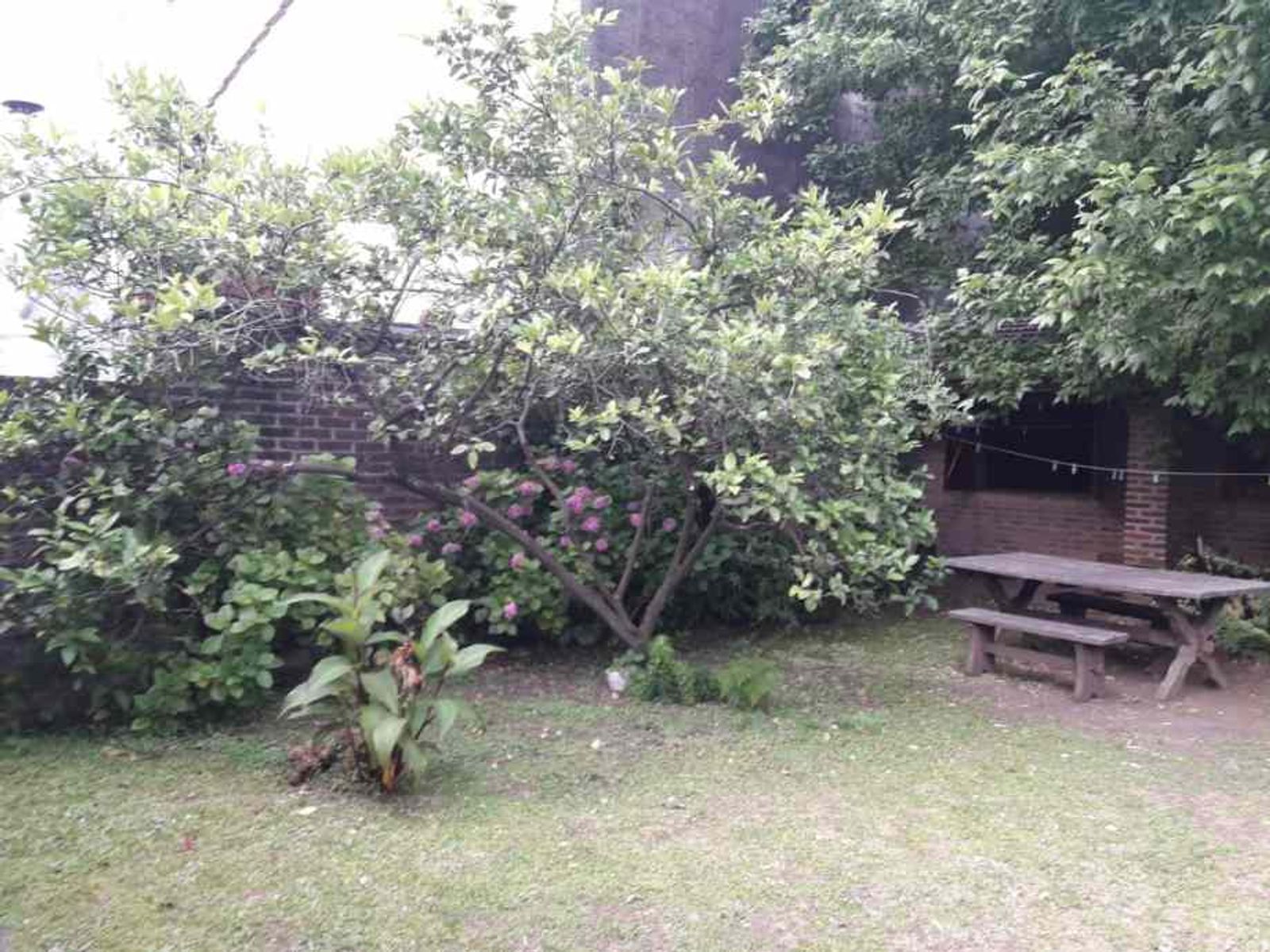 CHALET PARA DOS FAMILIAS EN VENTA - HAEDO NORTE - 21