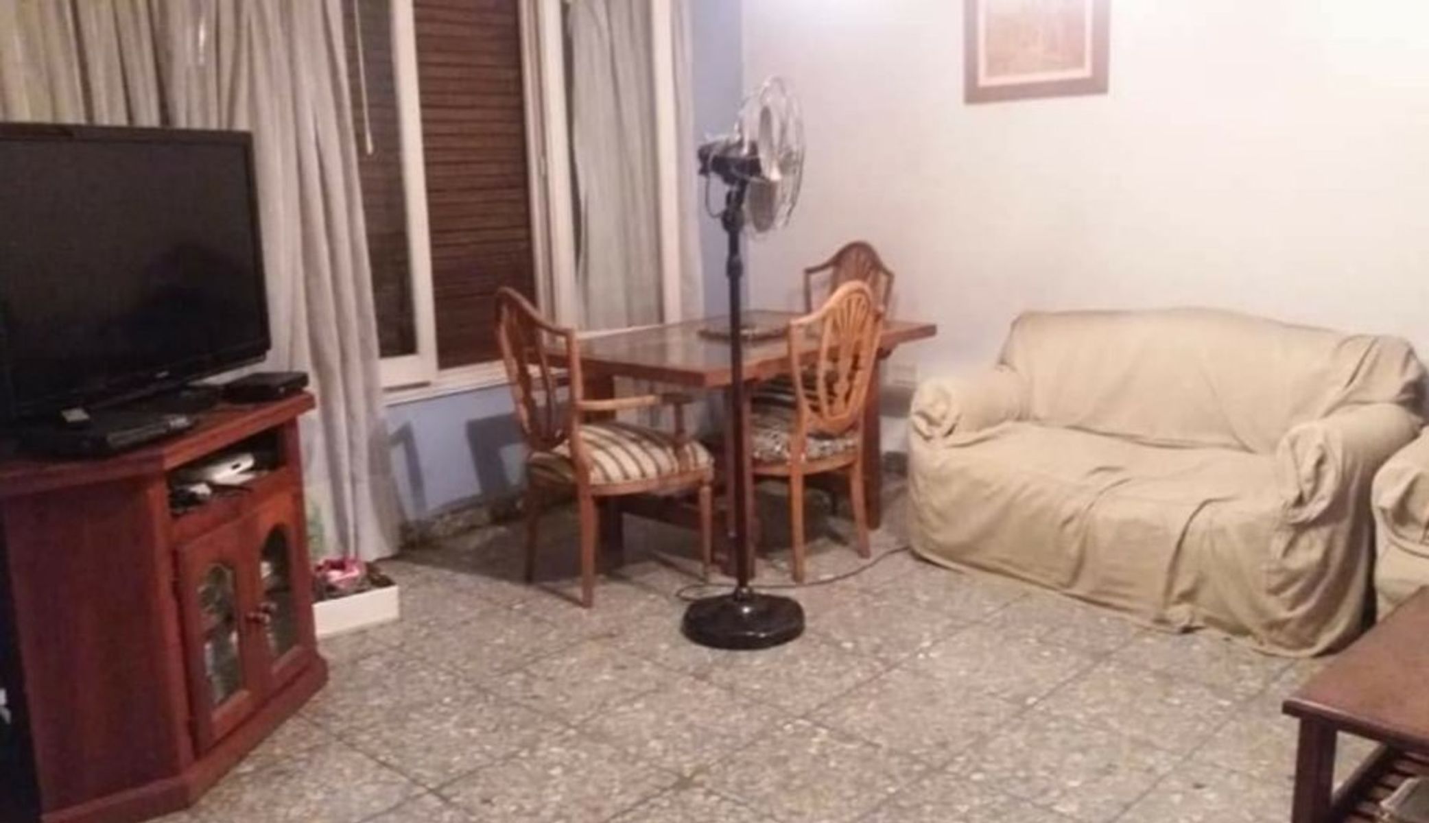 CHALET DE 6 AMBIENTES EN VENTA - ITUZAINGO NORTE — foto 3