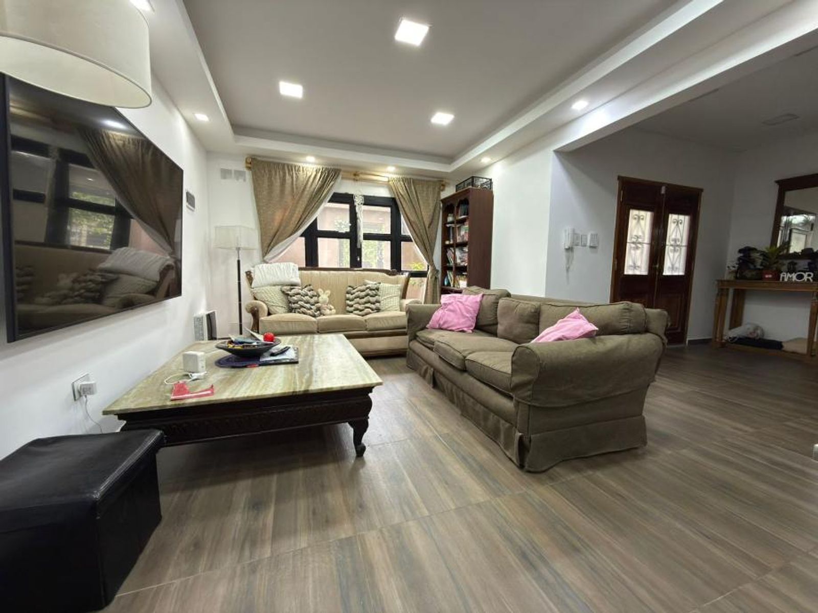CASA MINIMALISTA DE 5 AMBIENTES EN VENTA - ITUZAINGO NORTE - 7